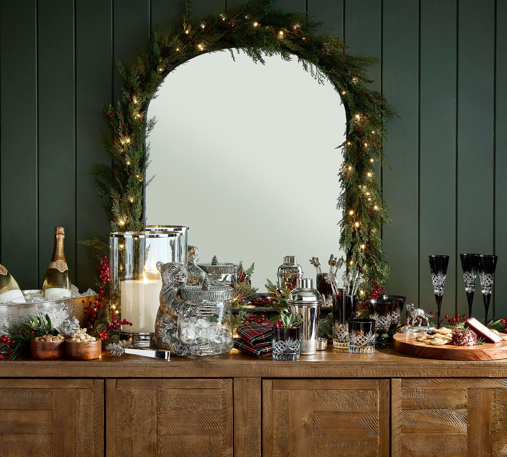 Daphne Hurricane Candle Holder