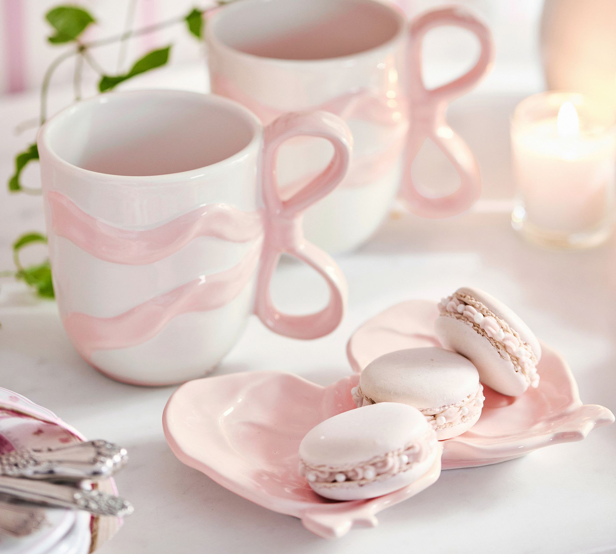 LoveShackFancy Bow Stoneware Appetizer Plates - Set of 4