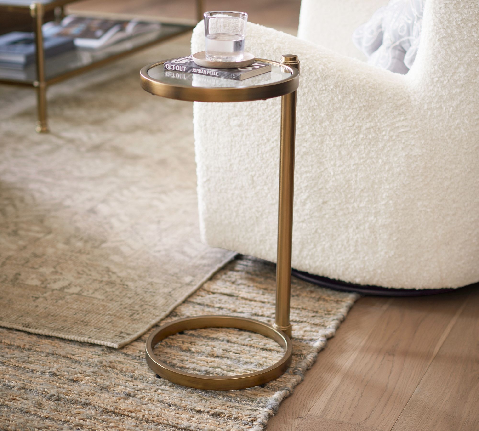 Everson Round Glass C-Table (14