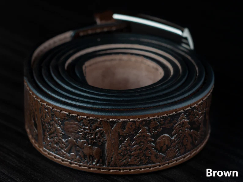 Wildlife Scene Leather Belt