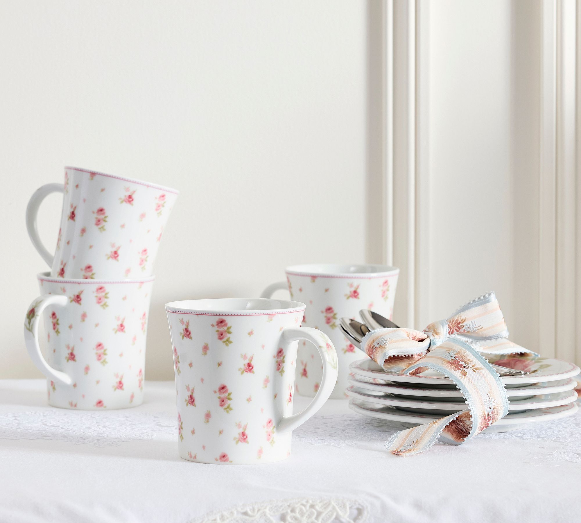 LoveShackFancy Garden Floral Mugs - Set of 4