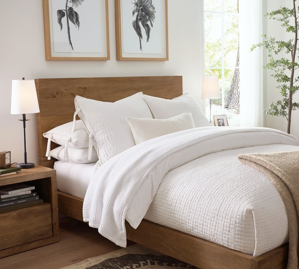 Pick-Stitch Handcrafted Cotton Linen Quilt