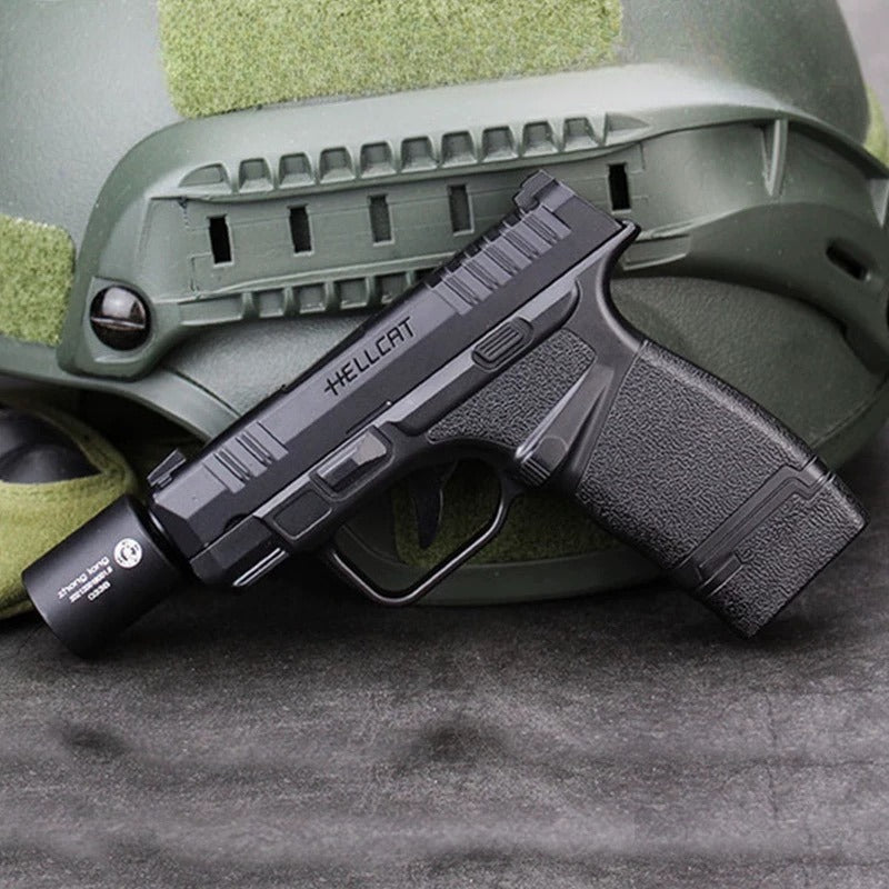 Hellcat Refillable Lighter + Silencer