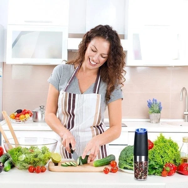 Christmas Sale 49% OFF - Automatic Electric Gravity Induction Salt & Pepper Grinder - BUY 2 GET FREE SHIPPING