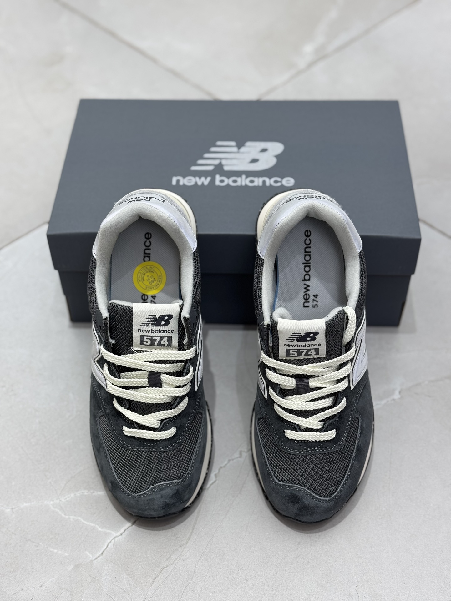 New Balance Sneakers-179