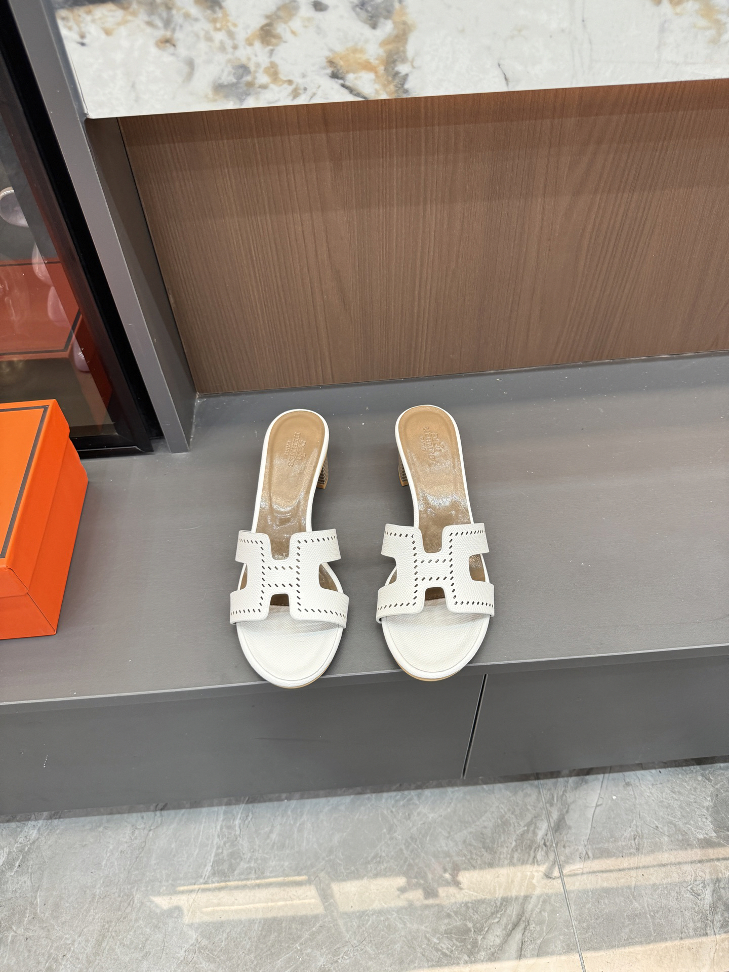 Hermes Summer footwear