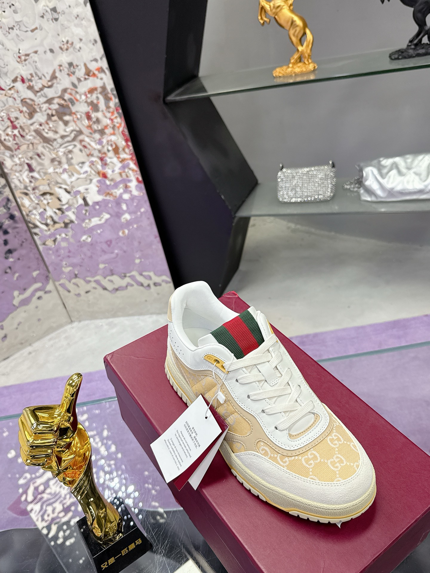 Gucci Sneakers-69