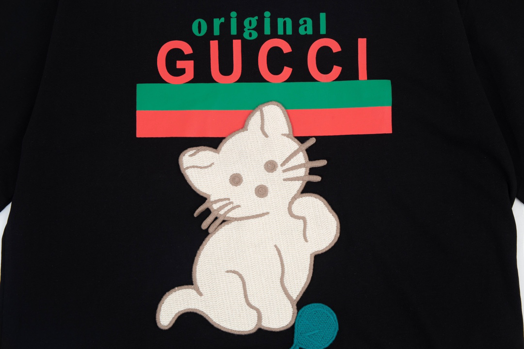 LV clothing-246