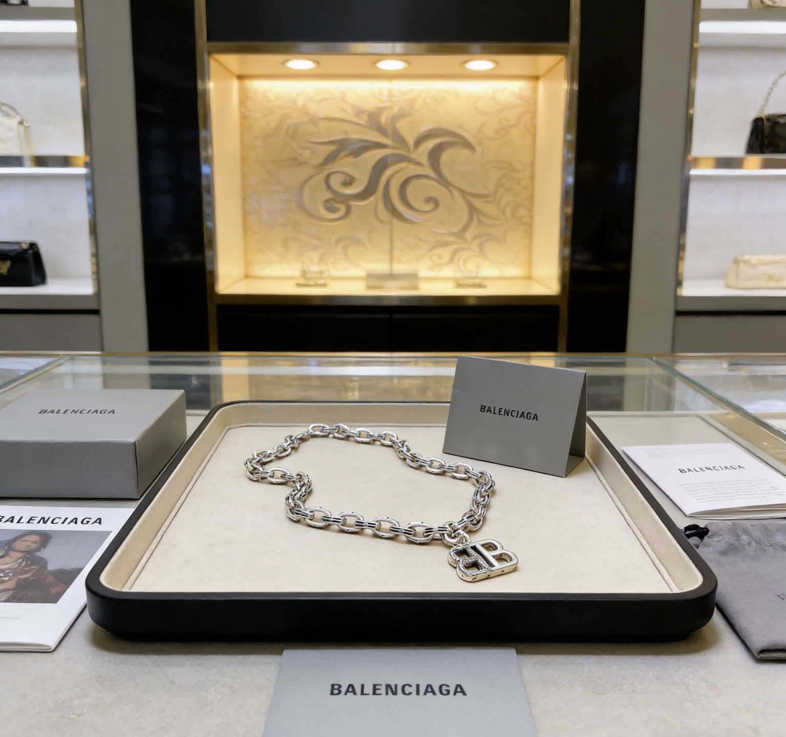 Balenciaga necklace-43