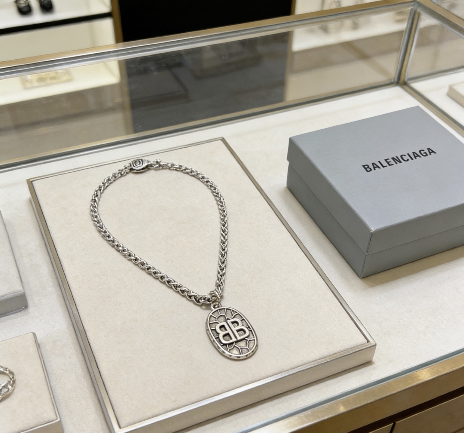 Balenciaga necklace-71