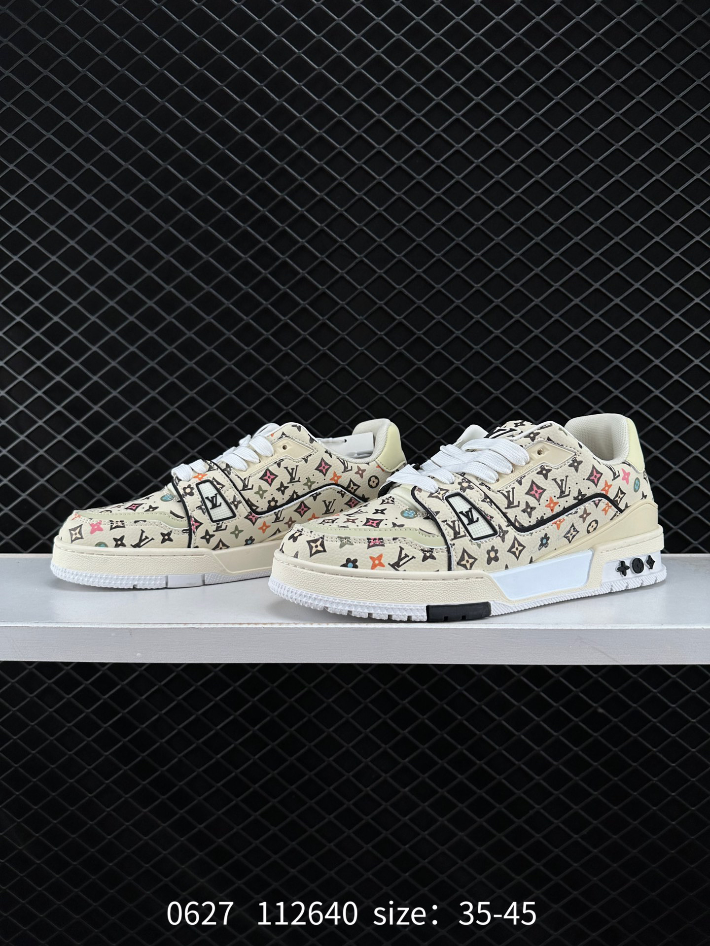 Lv Sneakers-5