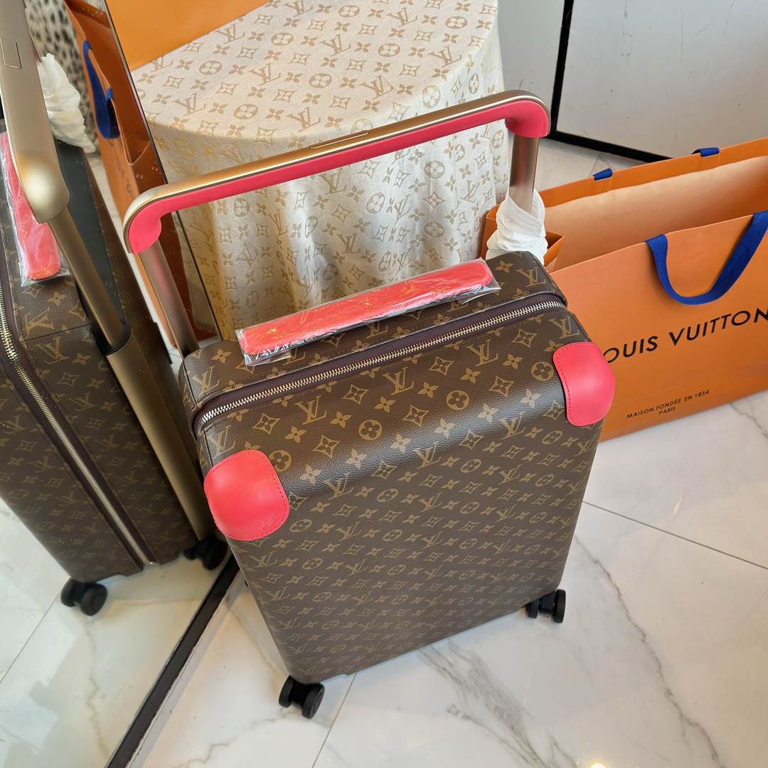 LV luggage-78