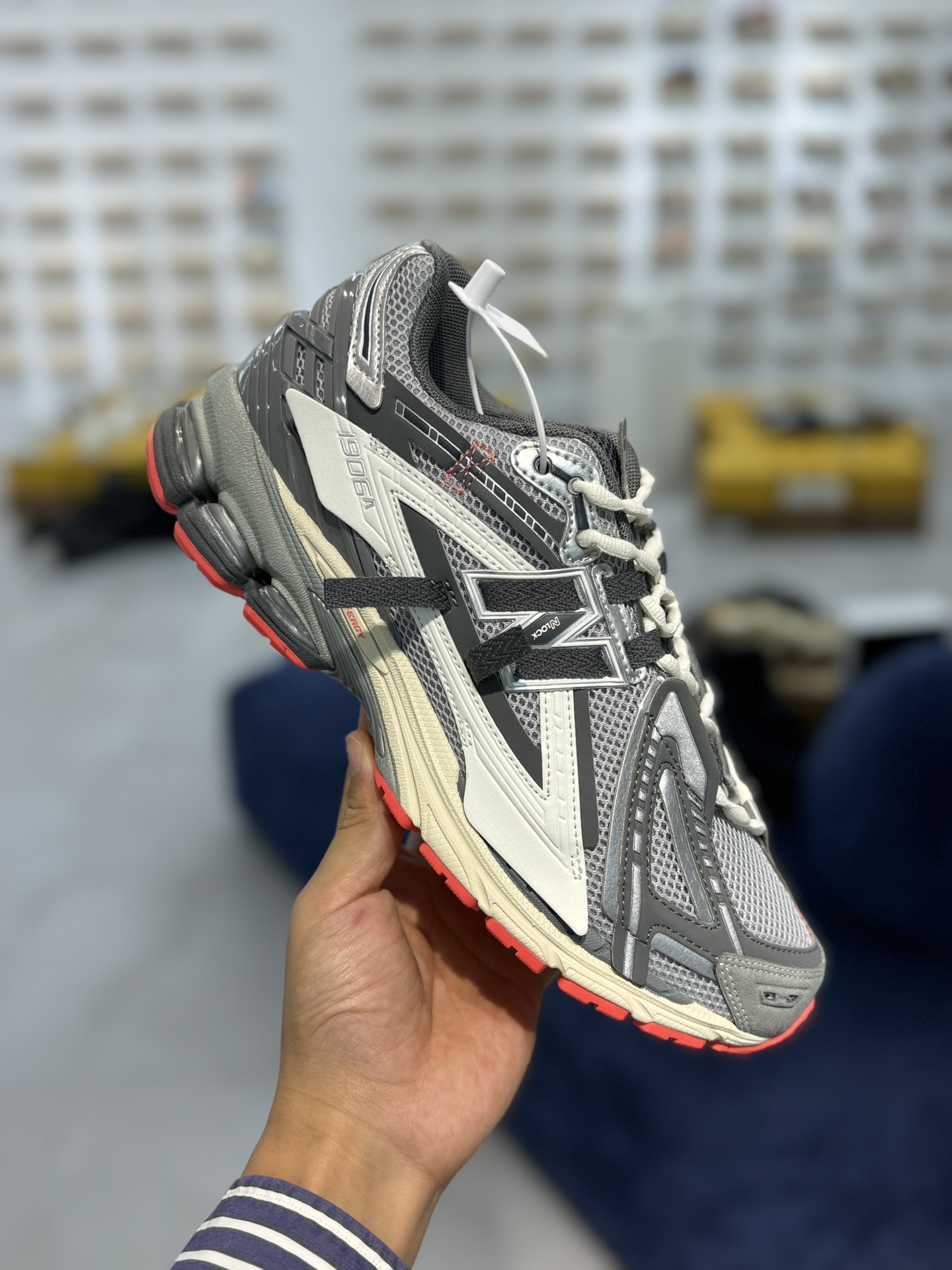 New Balance Sneakers-208