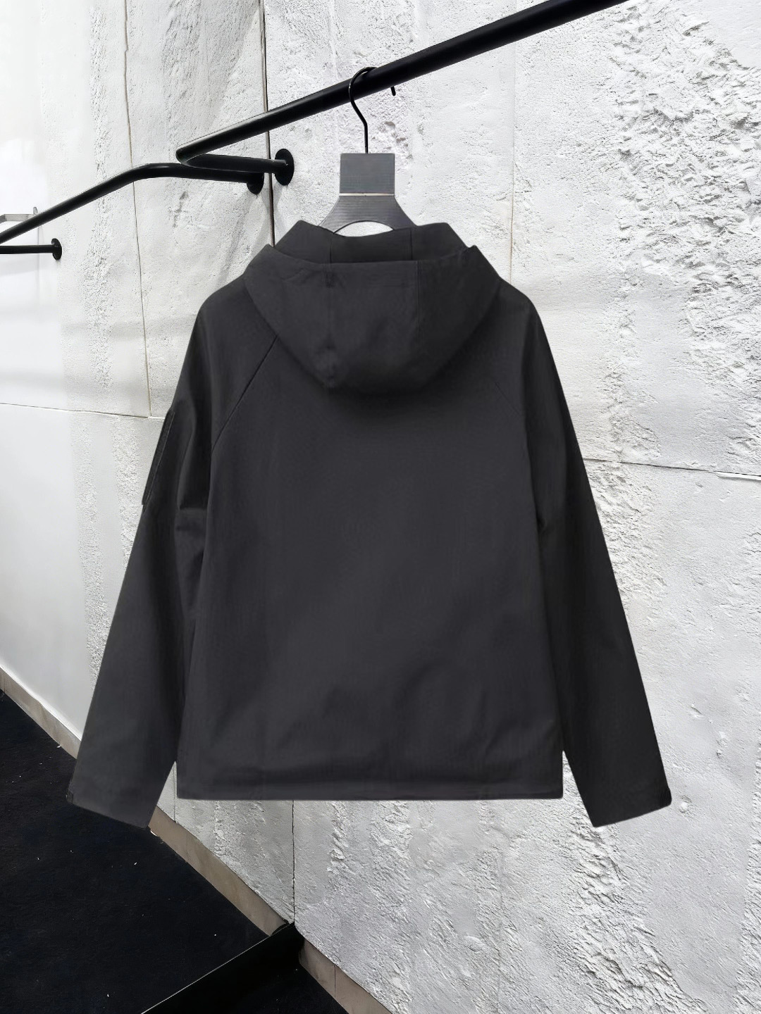 Prada Clothing-315