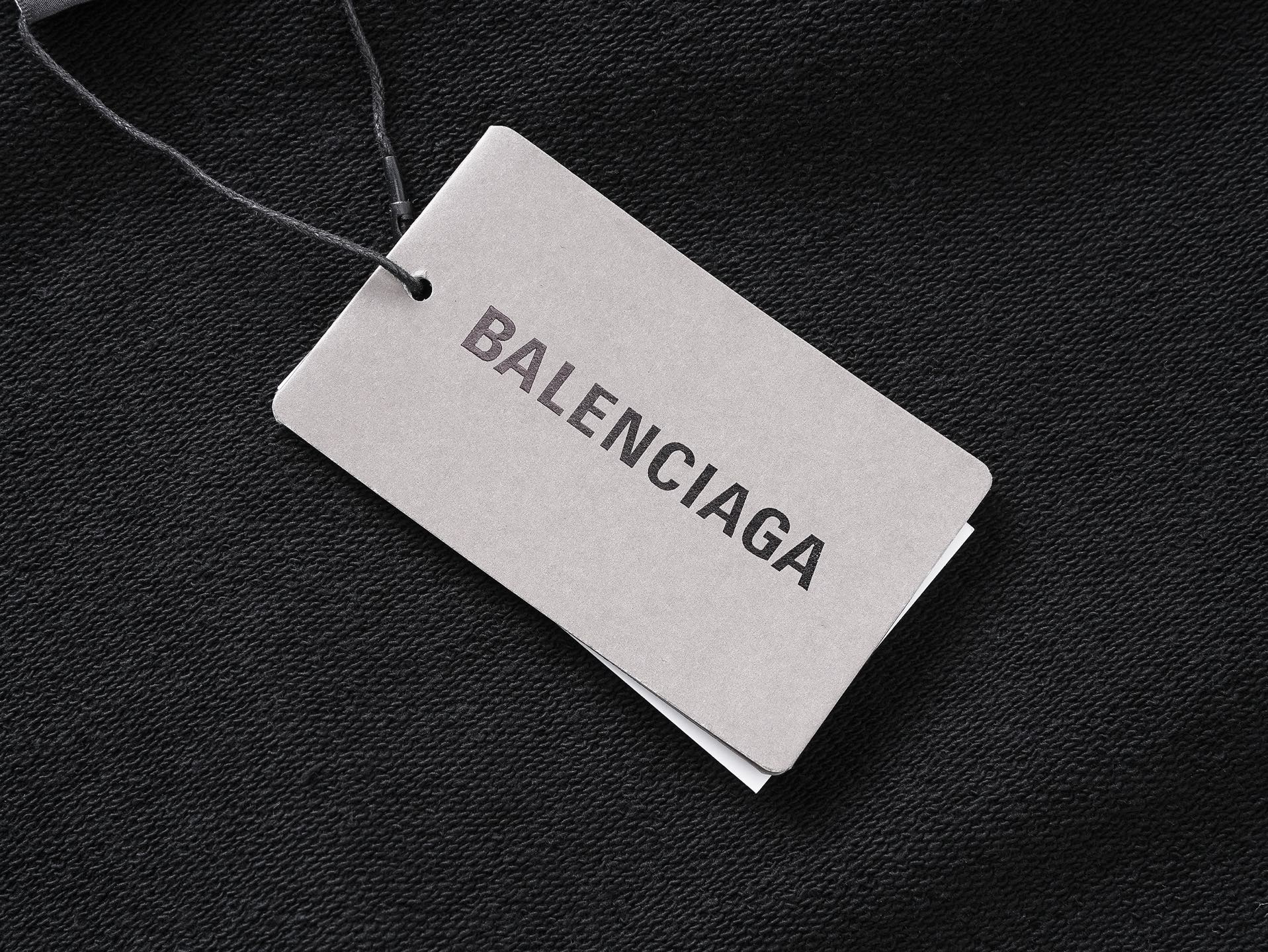 Balenciaga clothing-255