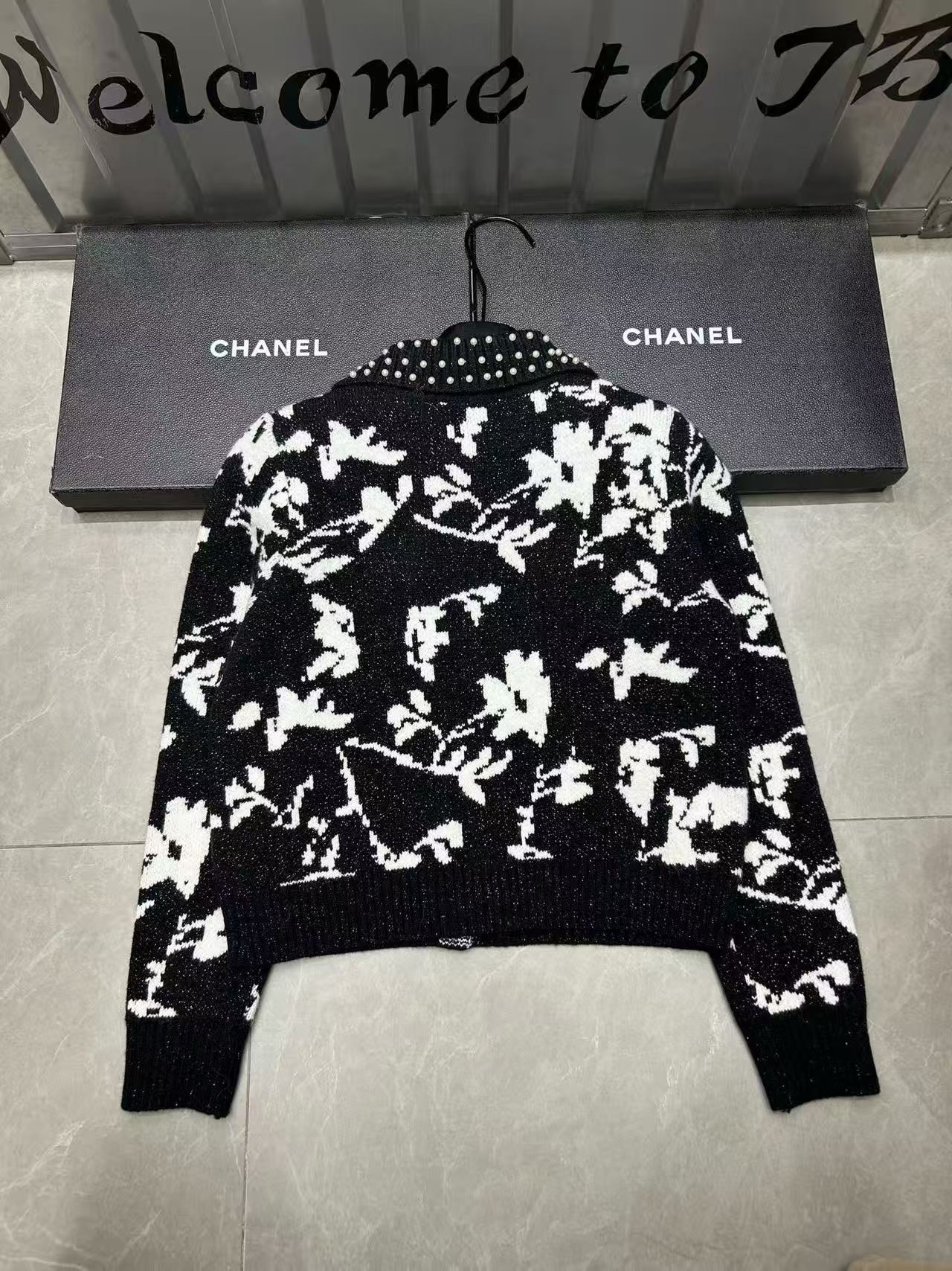 Chanel clothing-122
