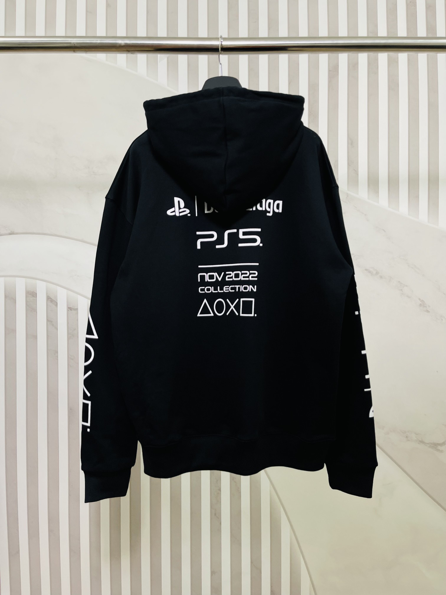 Balenciaga clothing-225