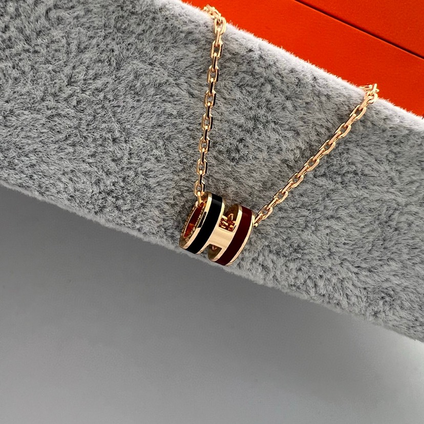 Hermes necklace-70