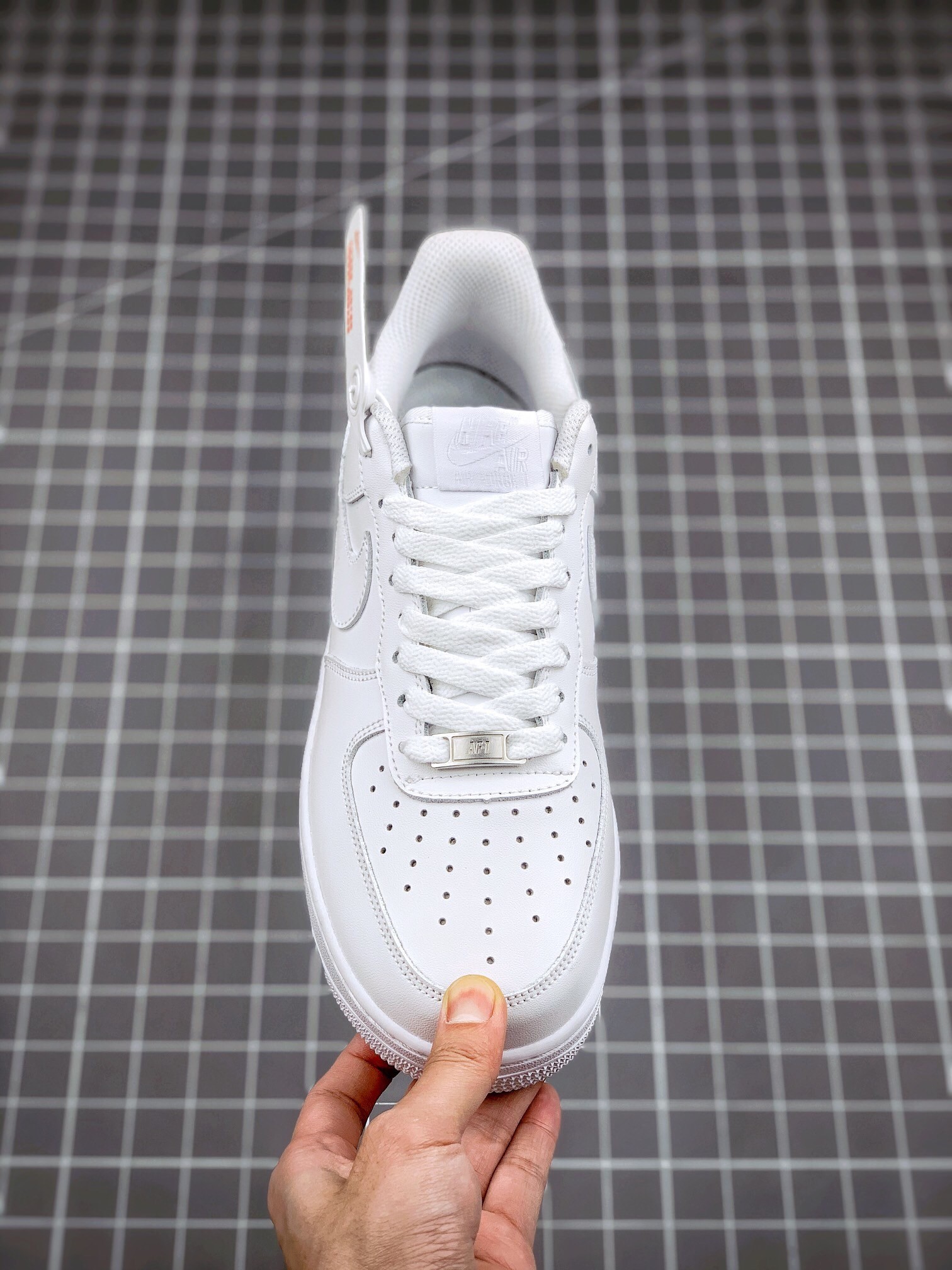Lv Sneakers-14