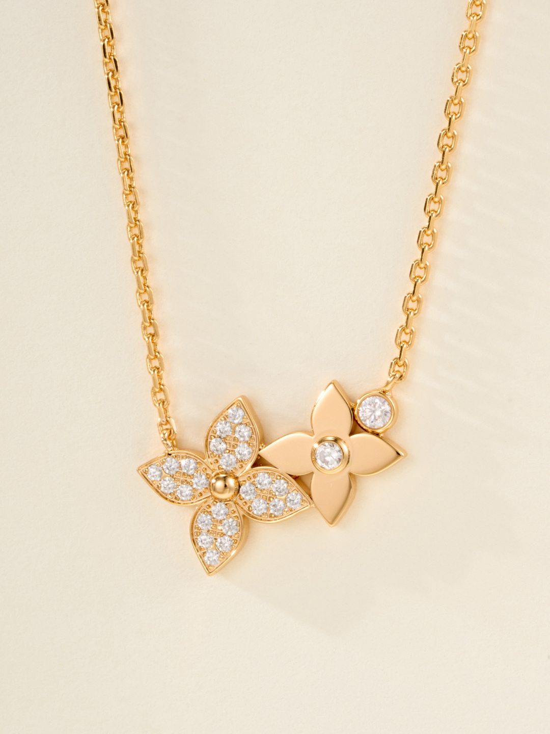 LV necklace-52