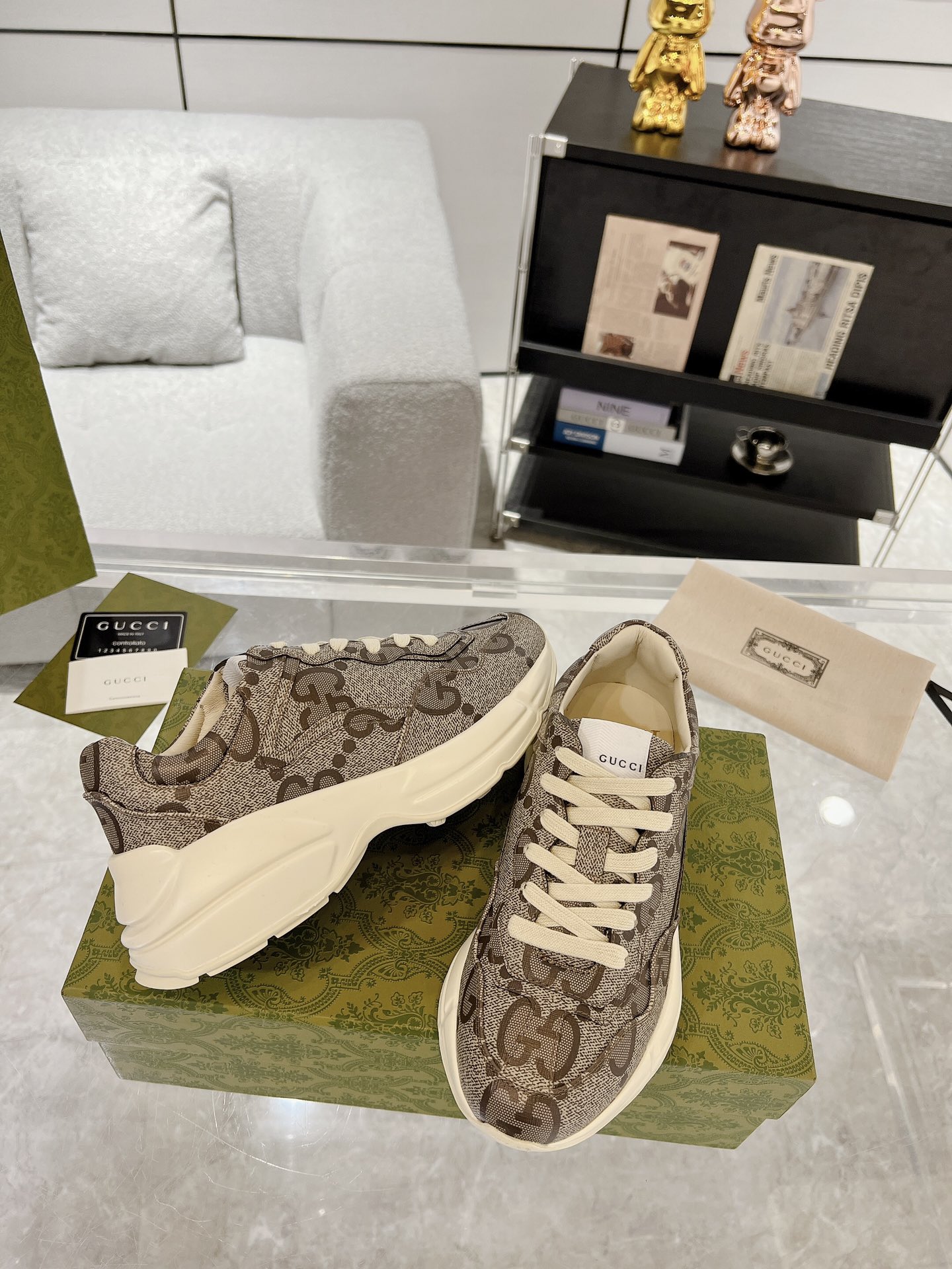 Gucci Sneakers-29