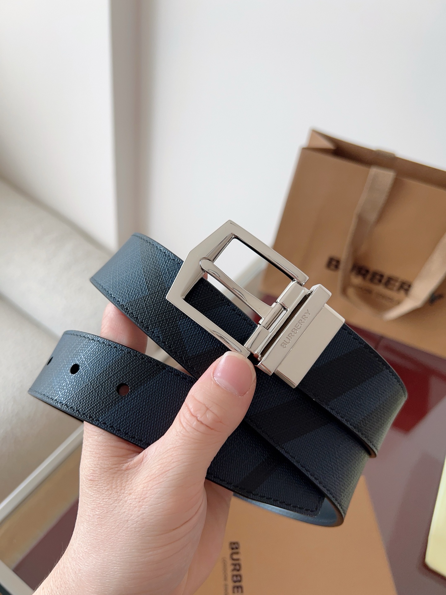 Burberry belt-129