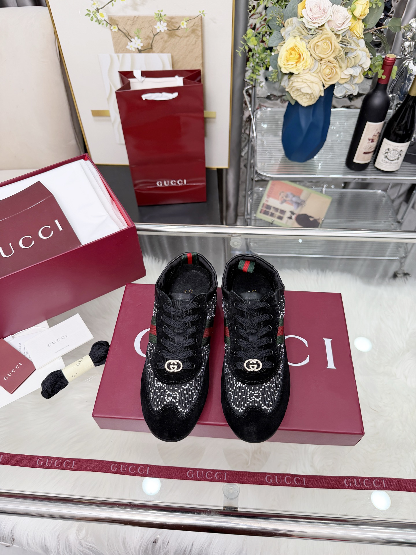Gucci Sneakers-242