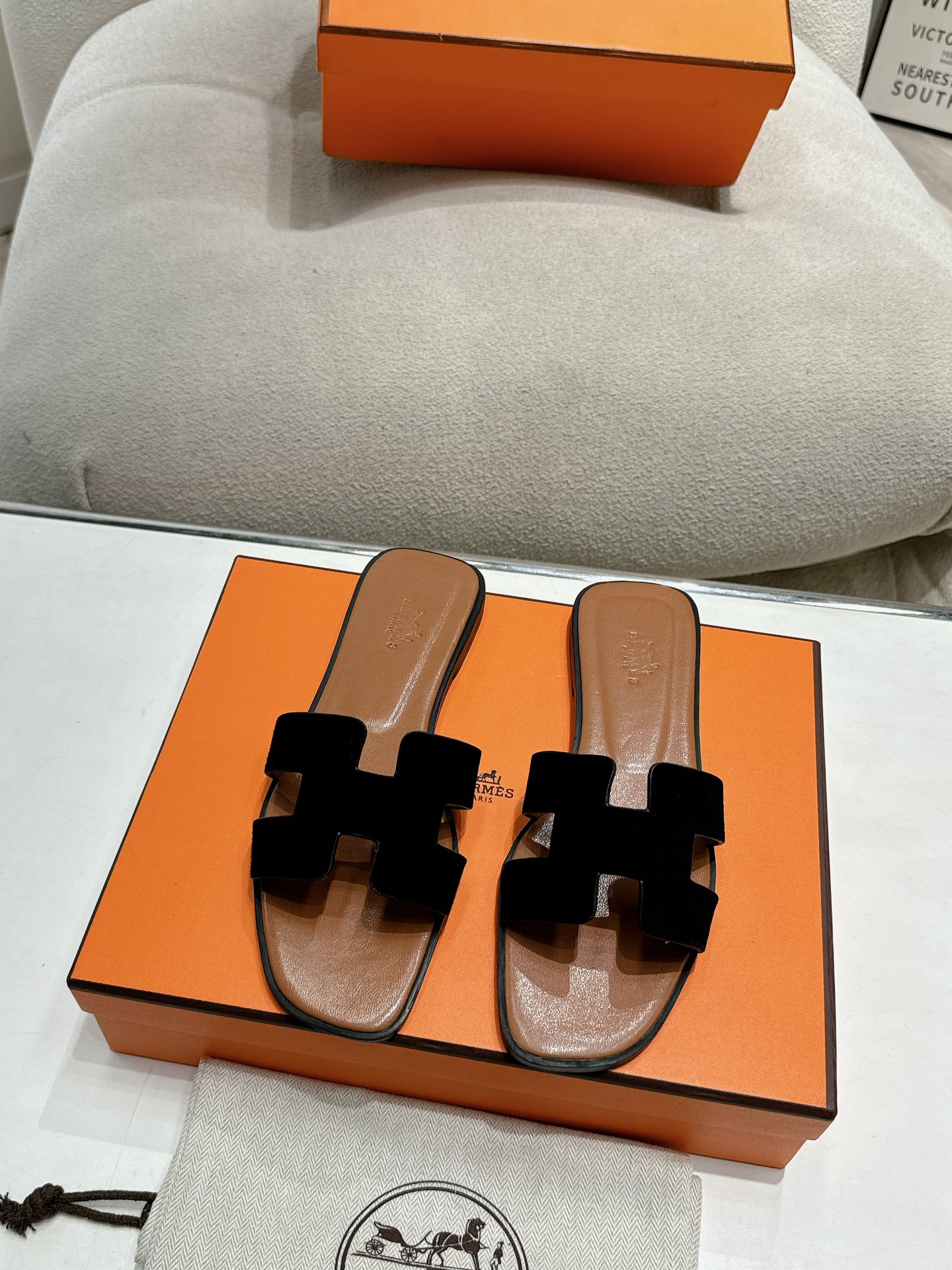 Hermes Summer footwear