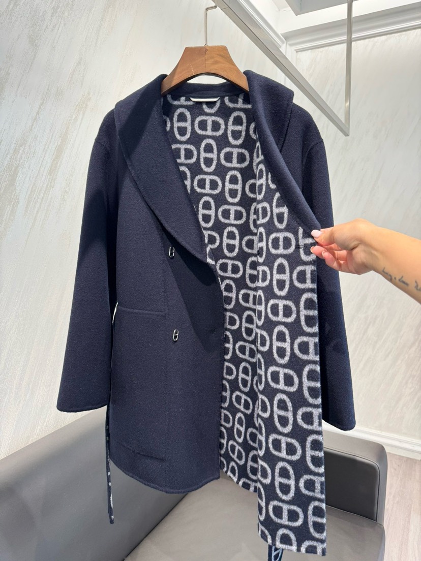 Hermes Clothing-318