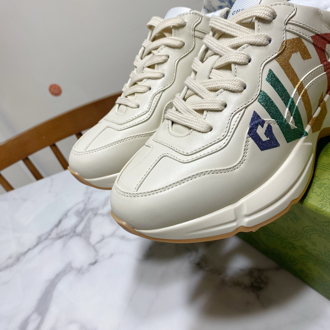 Gucci Sneakers-196