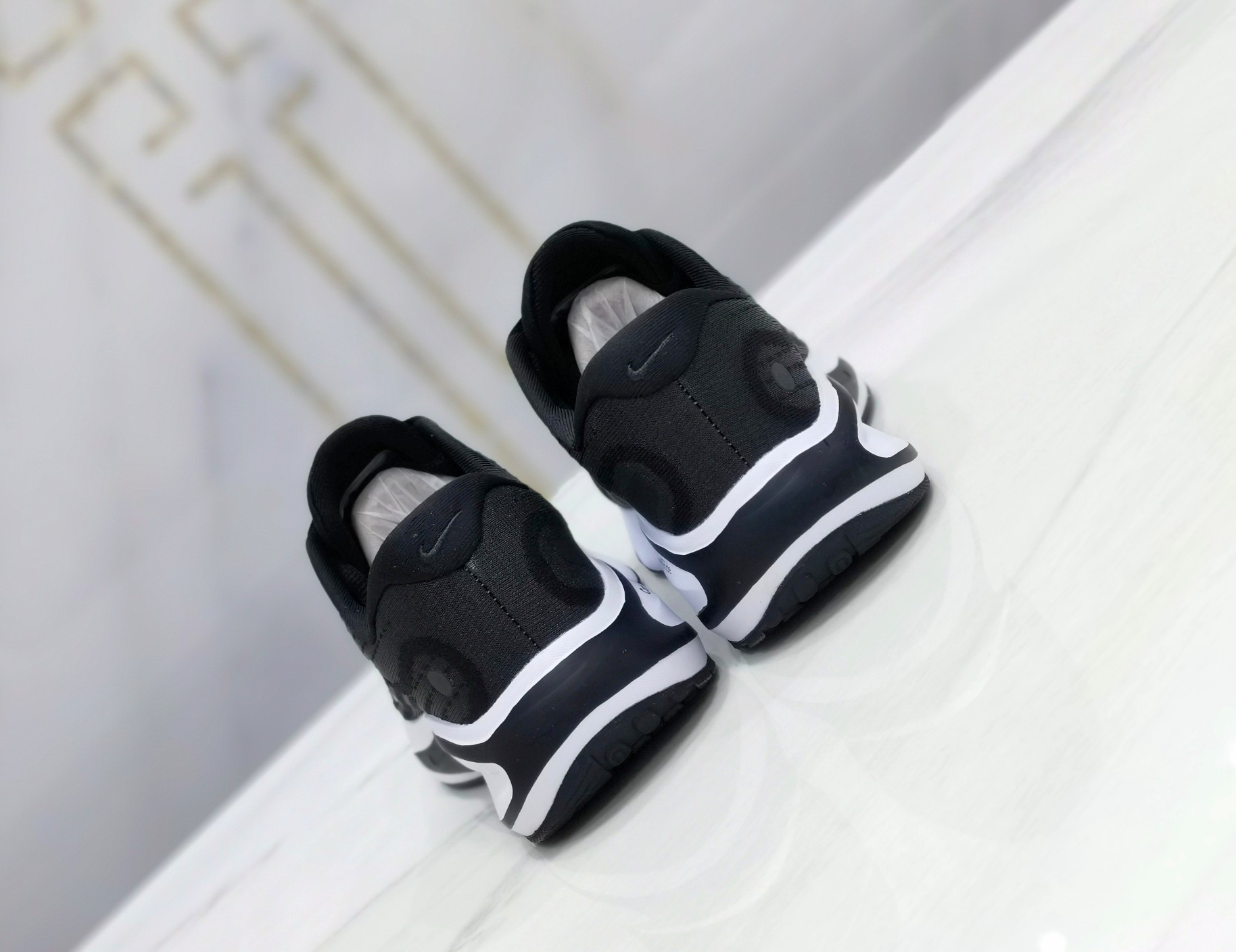 Nike Sneakers-190