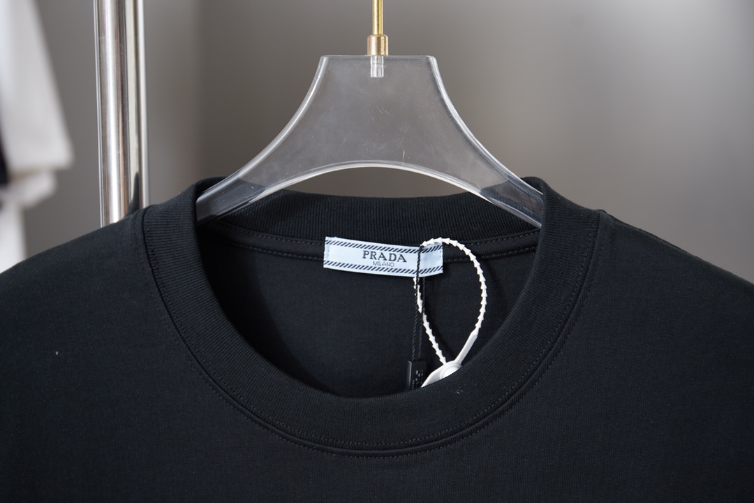 Prada clothing-241