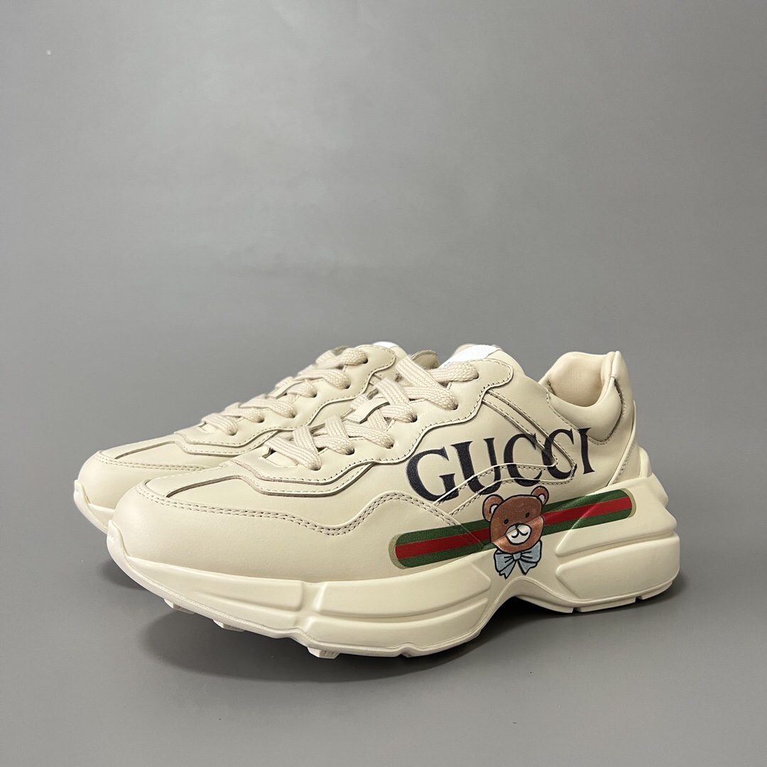 Gucci Sneakers-48