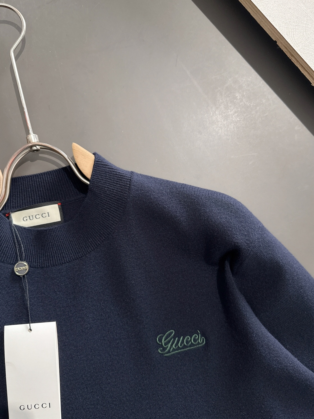 Gucci Clothing-192