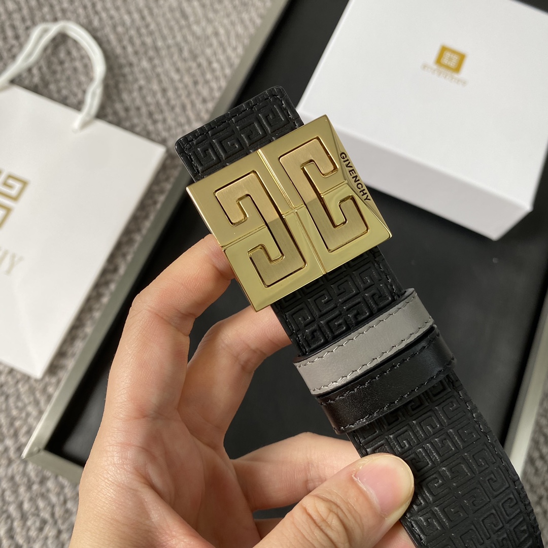 Givenchy belt-101
