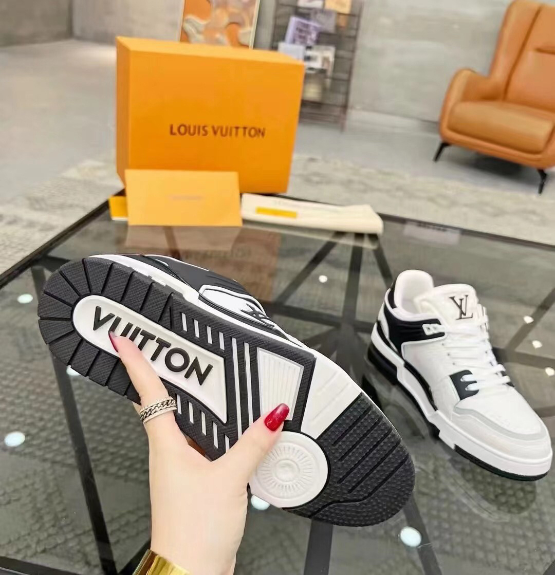 Lv Sneakers-41