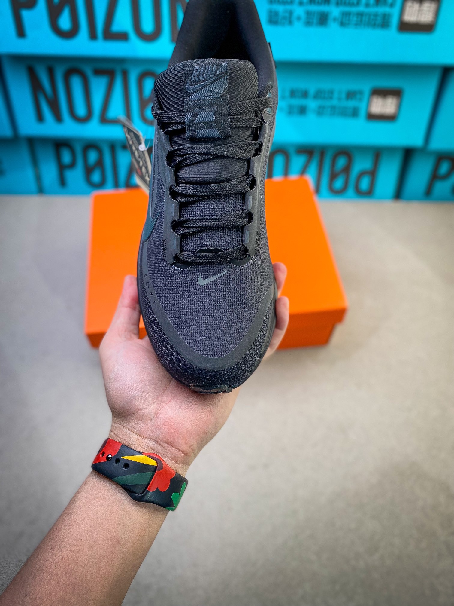 Nike Sneakers-208