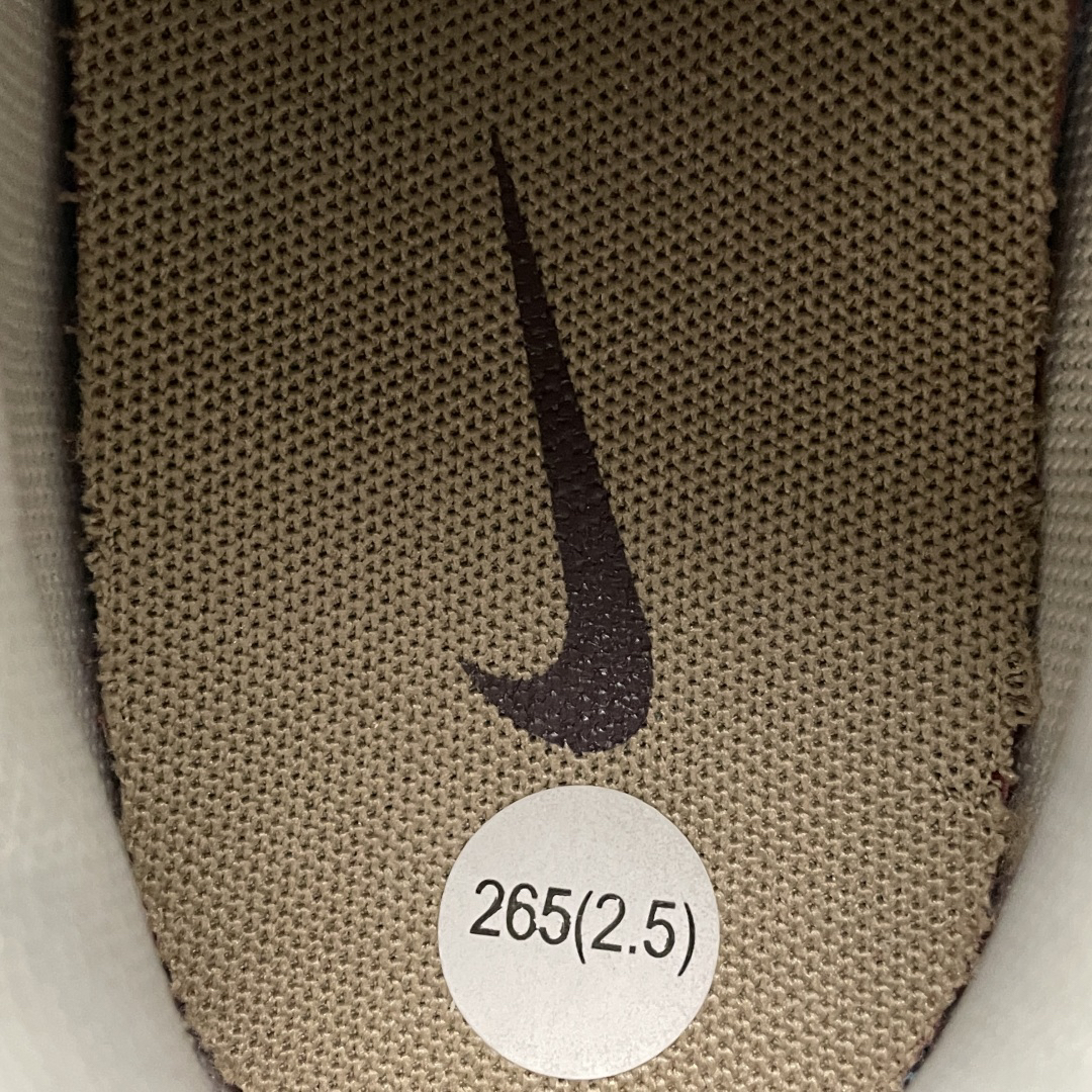 Nike Sneakers-183