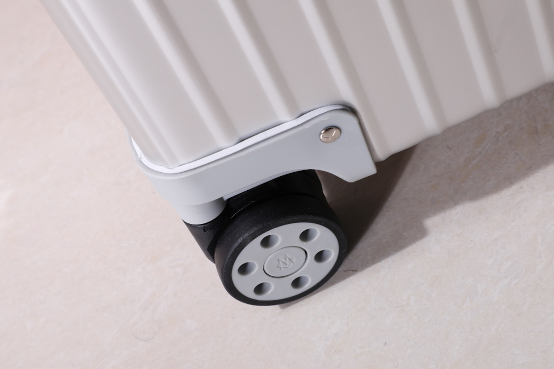 RIMOWA luggage-39