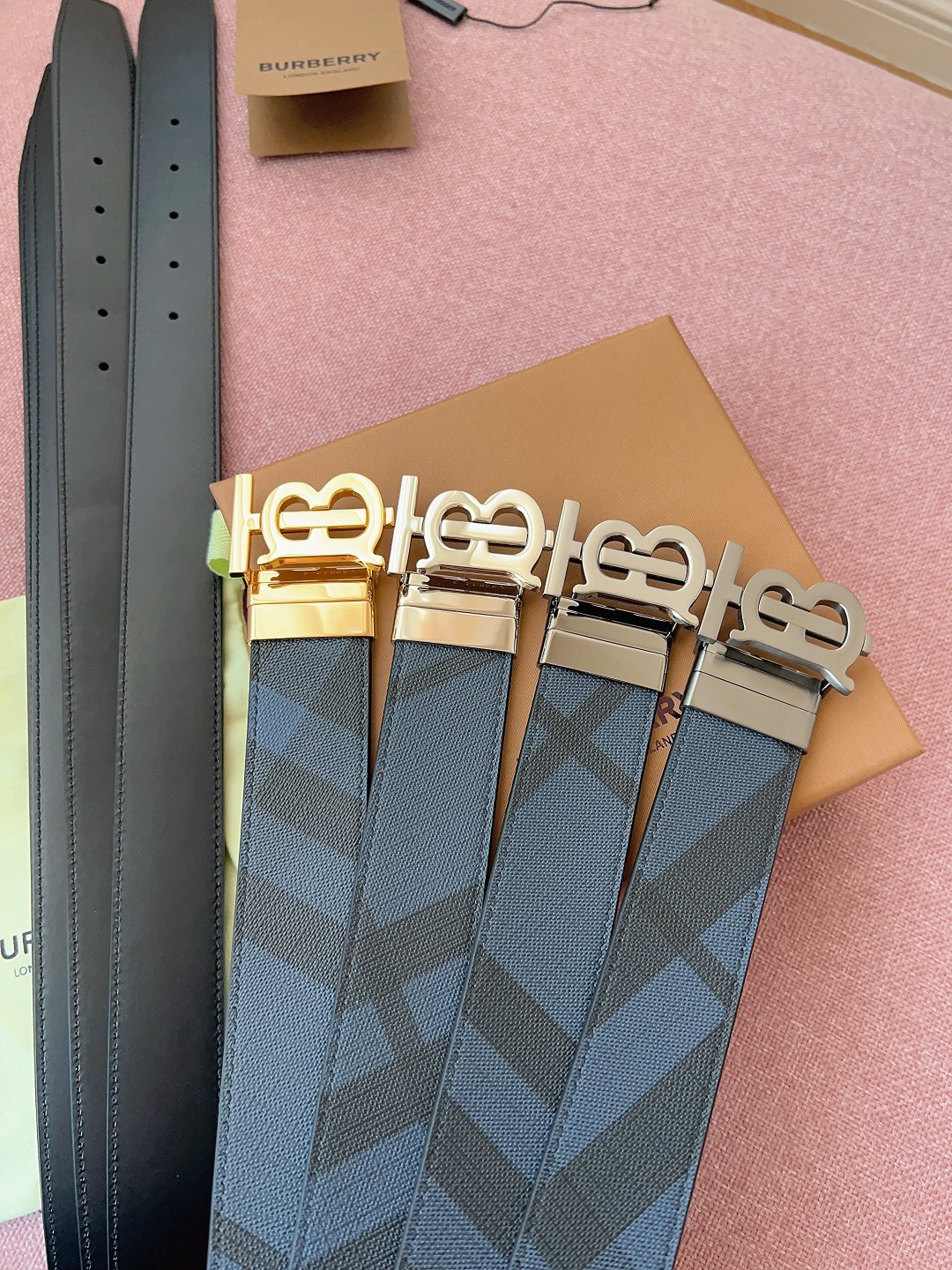 Burberry belt-111