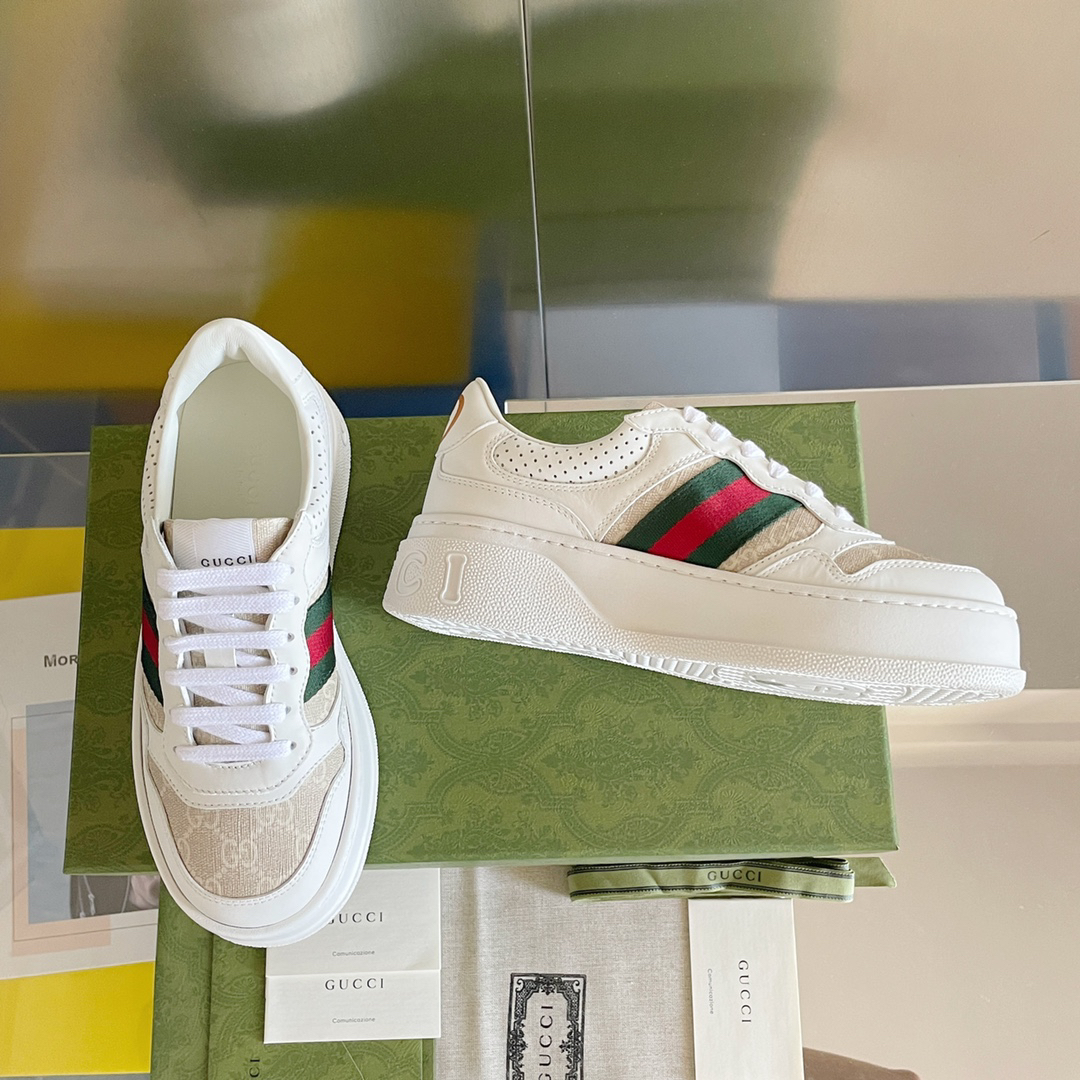Gucci Sneakers-163