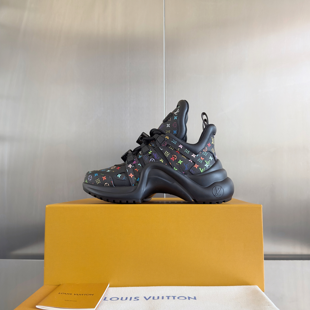 Lv Sneakers-213