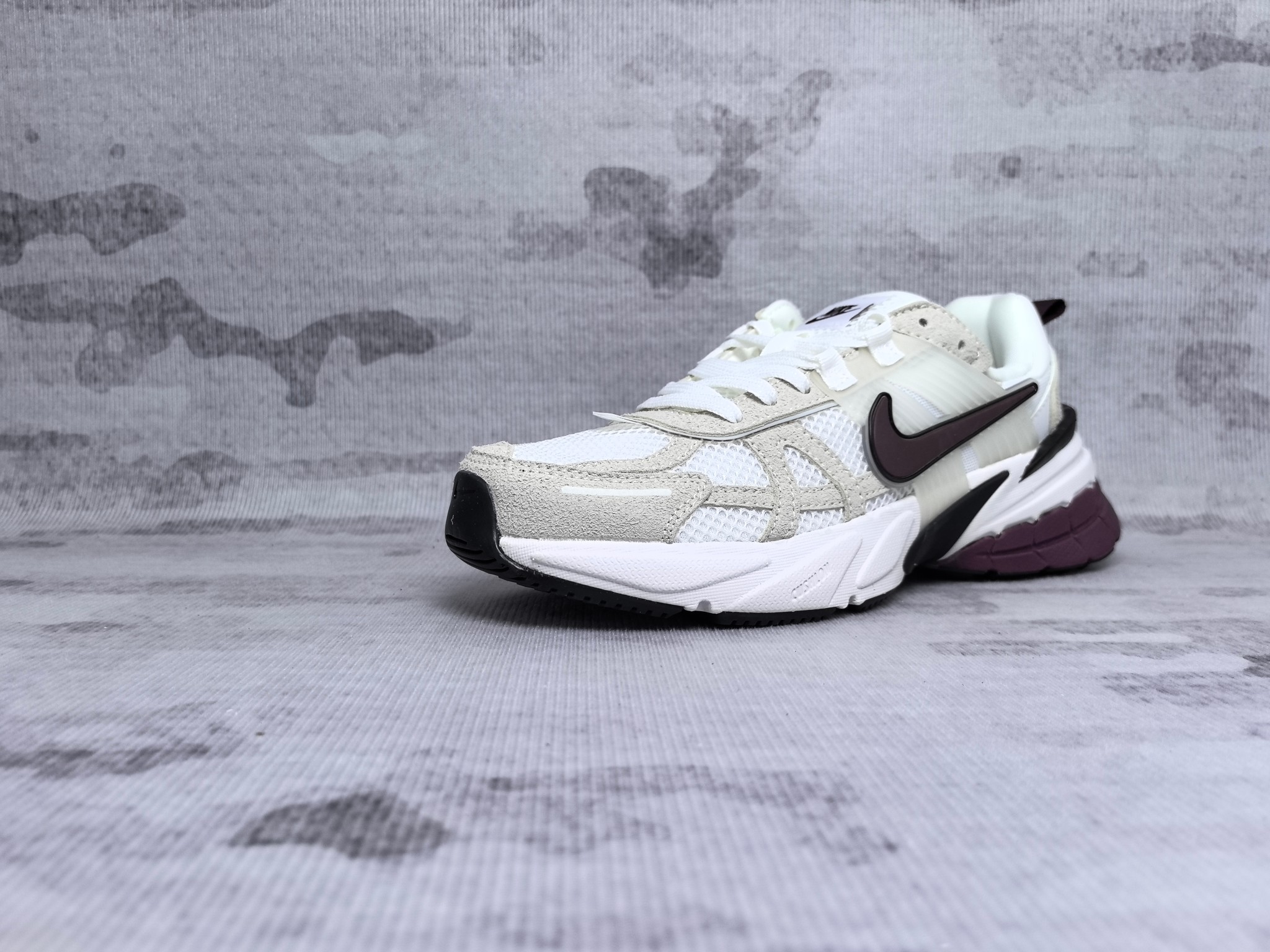 Nike Sneakers-221