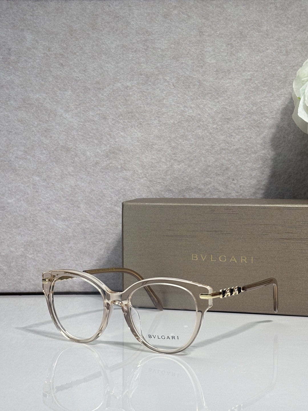 BV glasses-4