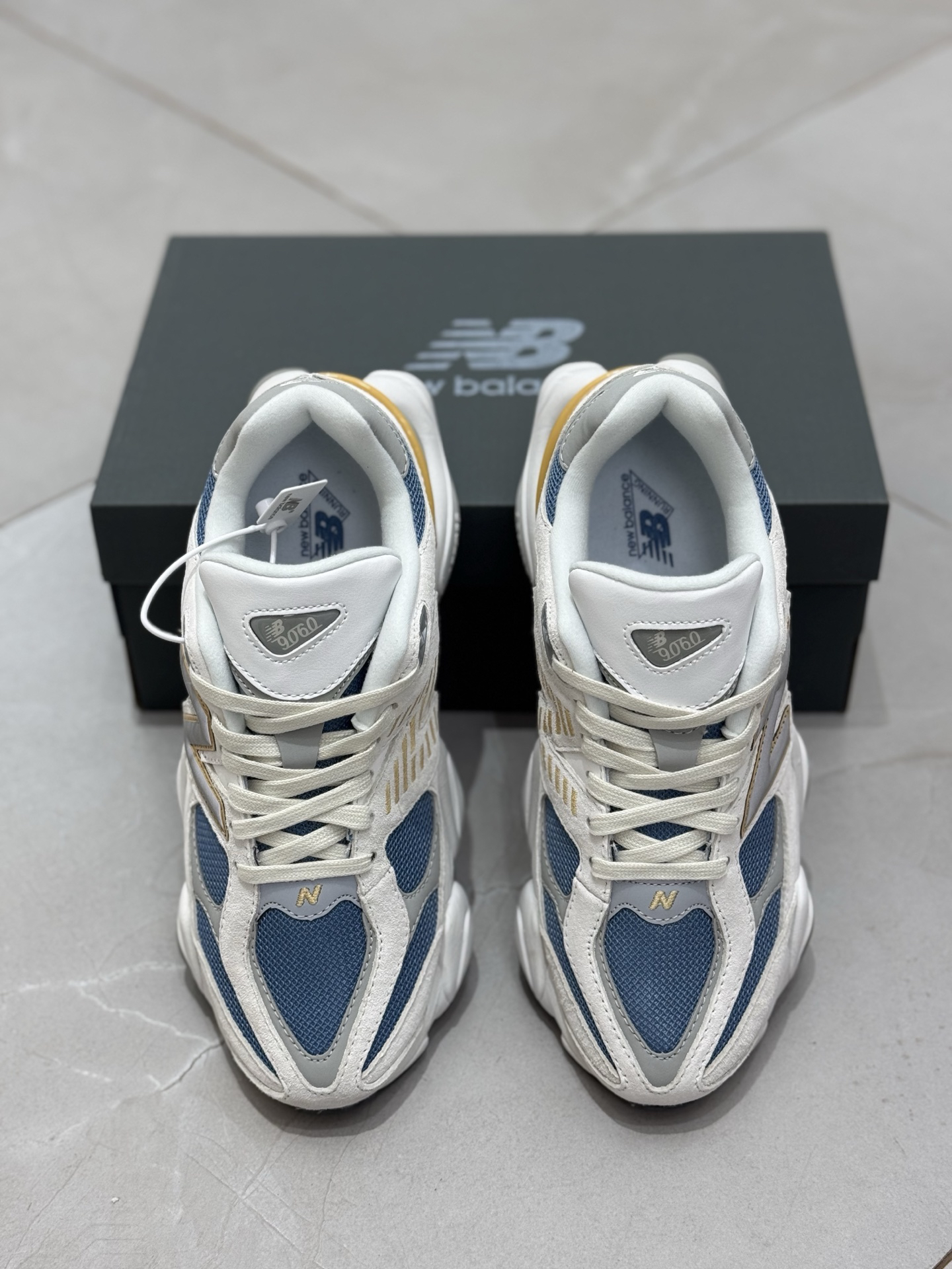 New Balance Sneakers-283