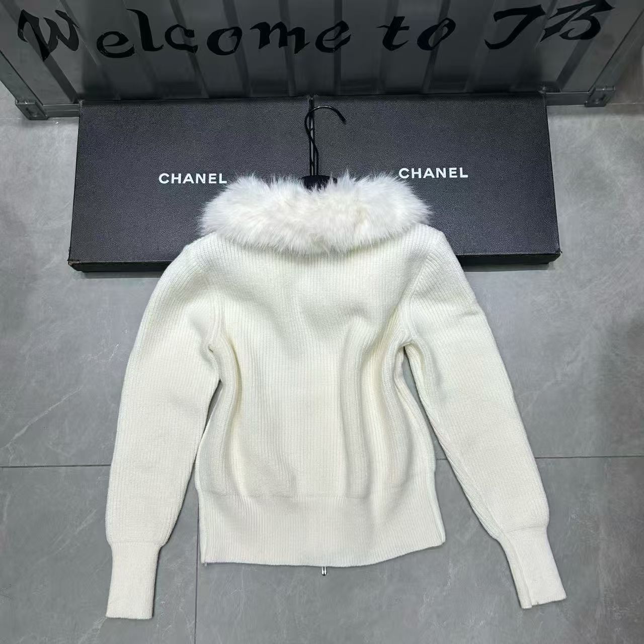 Chanel Clothing-235