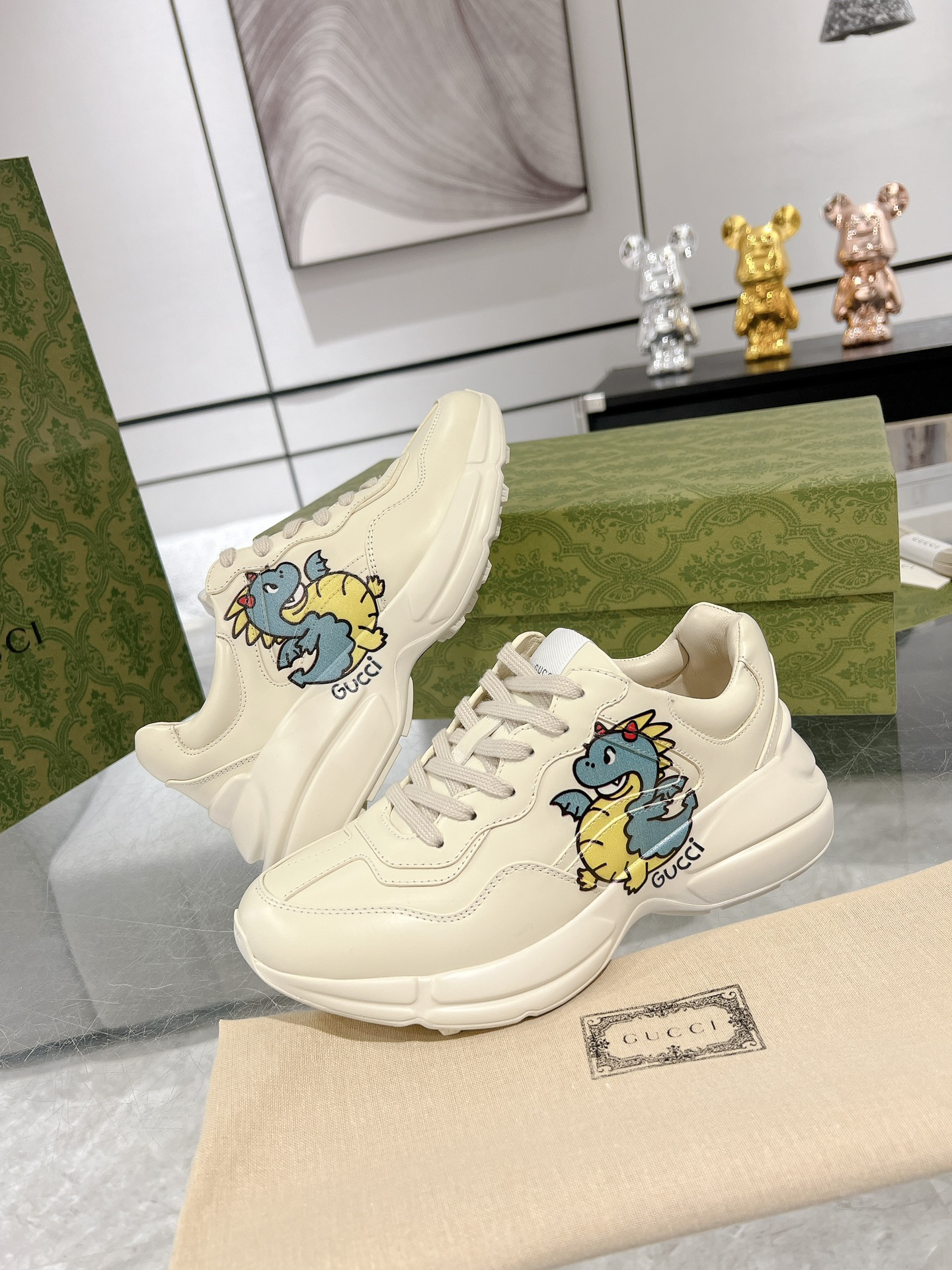 Gucci Sneakers-207