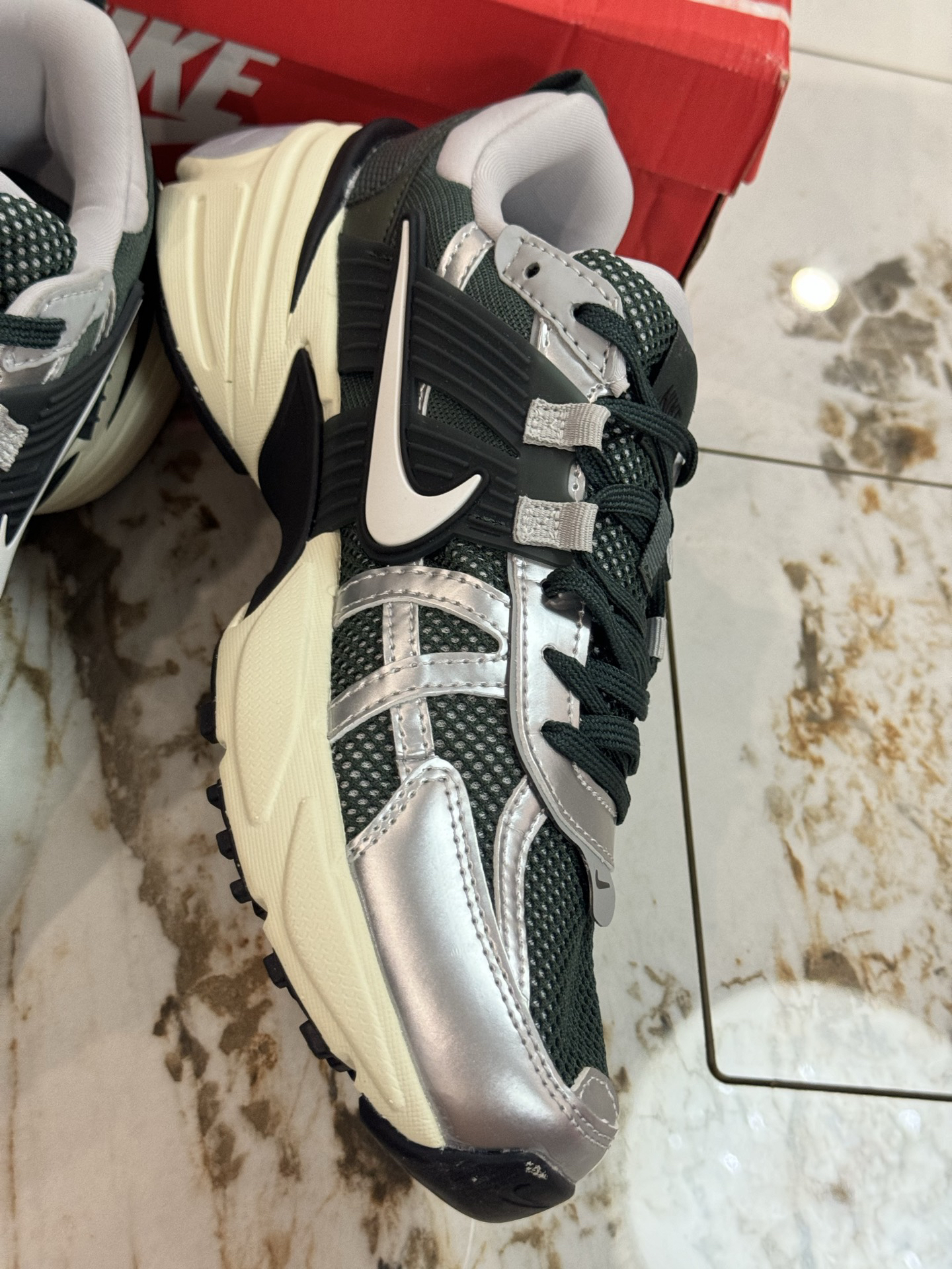 Nike Sneakers-248