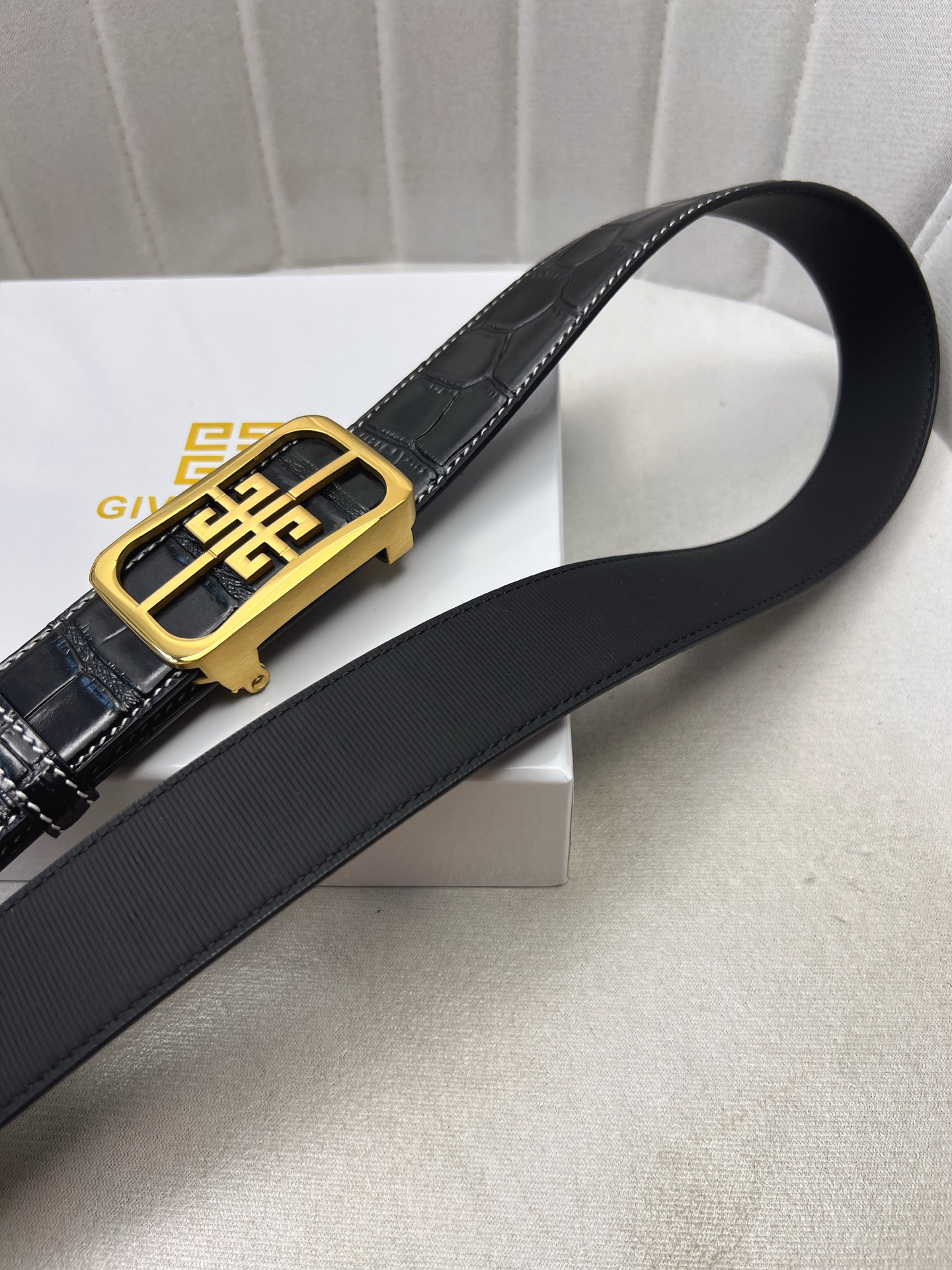 Givenchy belt-136