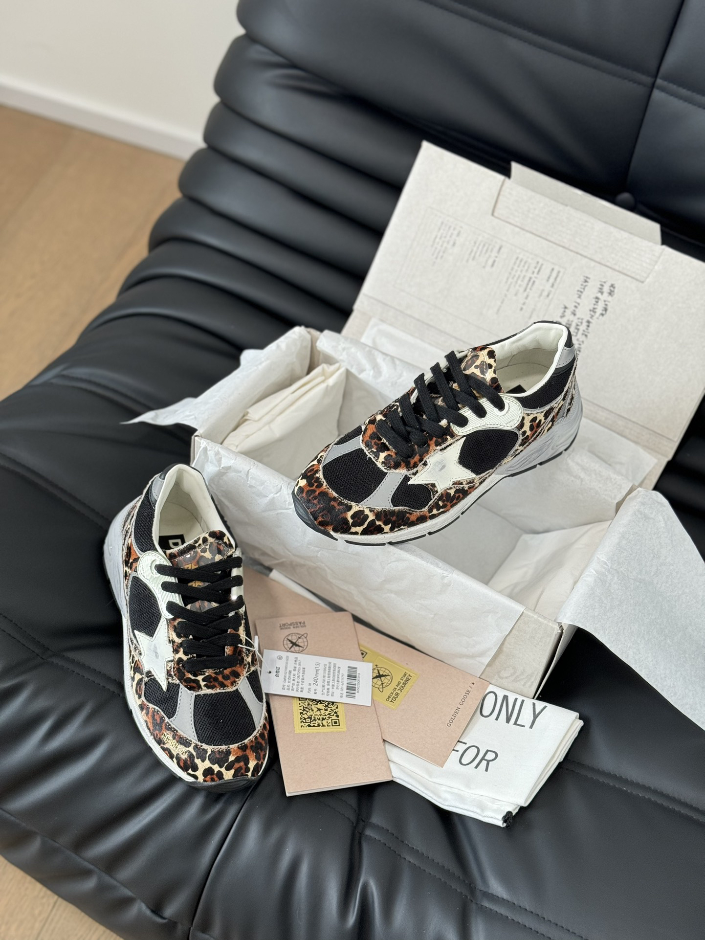 Golden Goose Sneakers-40